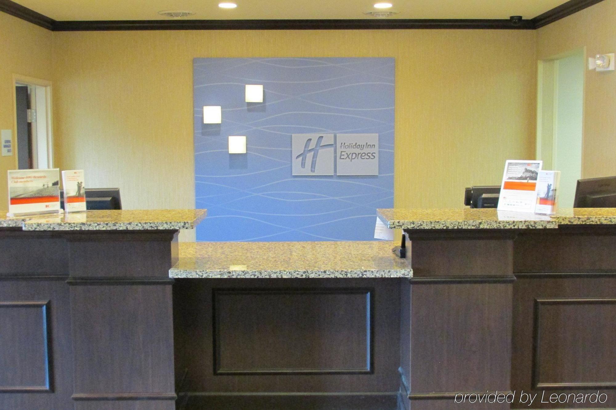 Hampton Inn & Suites Wheeling - The Highlands Triadelphia Exterior photo