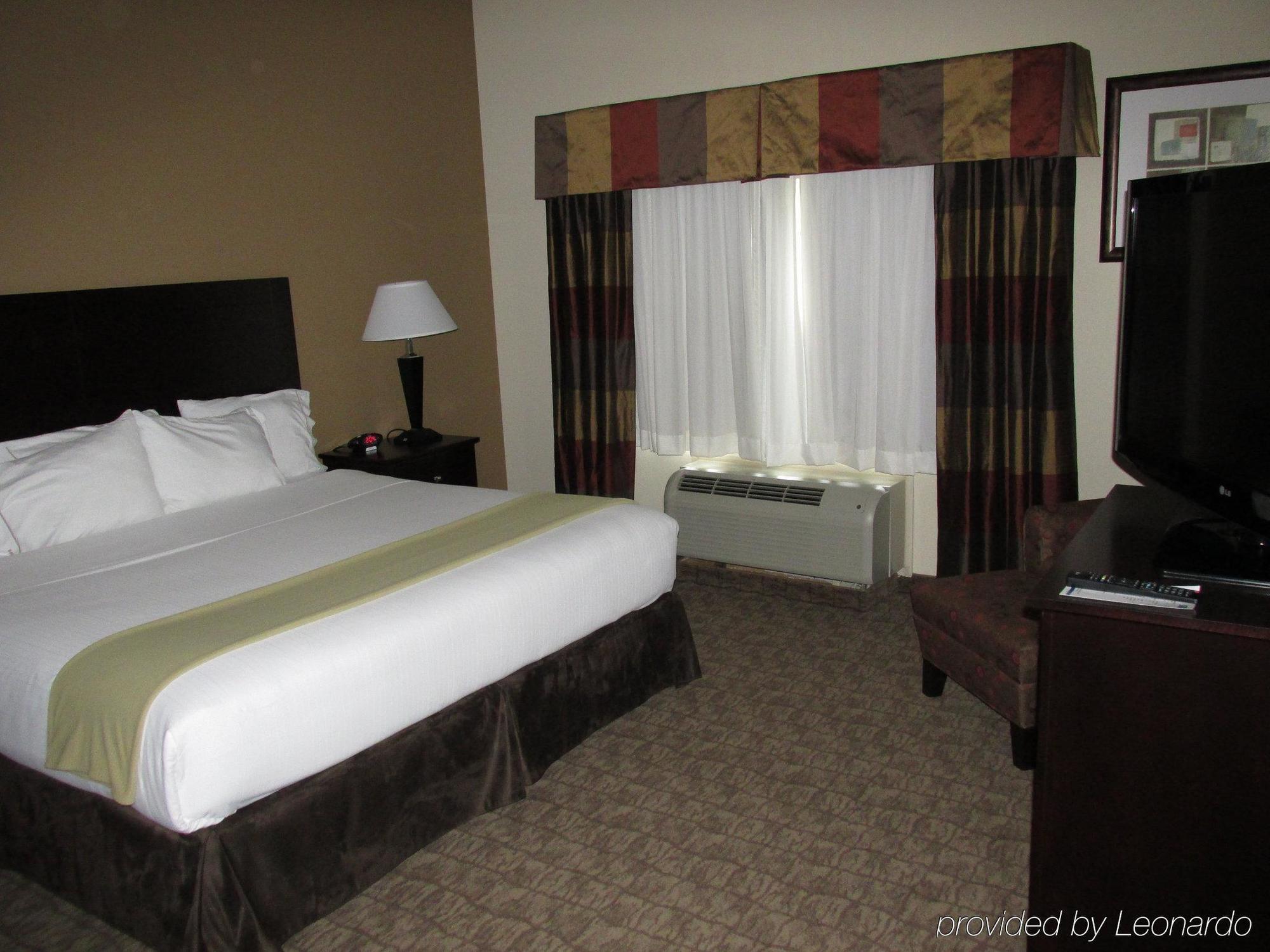 Hampton Inn & Suites Wheeling - The Highlands Triadelphia Exterior photo
